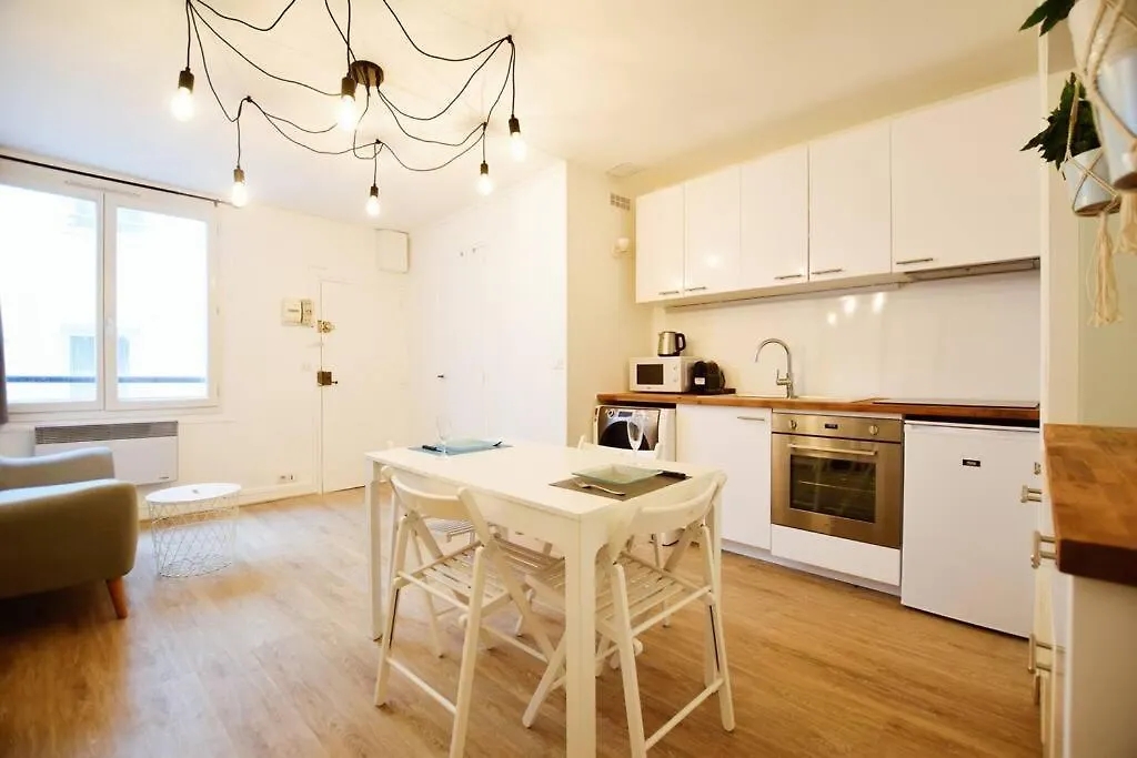 شقة Cozy Studio@place Des Vosges *