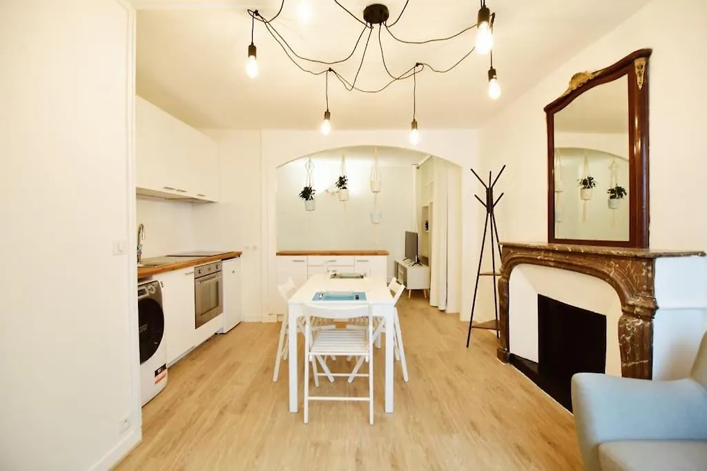 Appartamento Cozy Studio@place Des Vosges Parigi