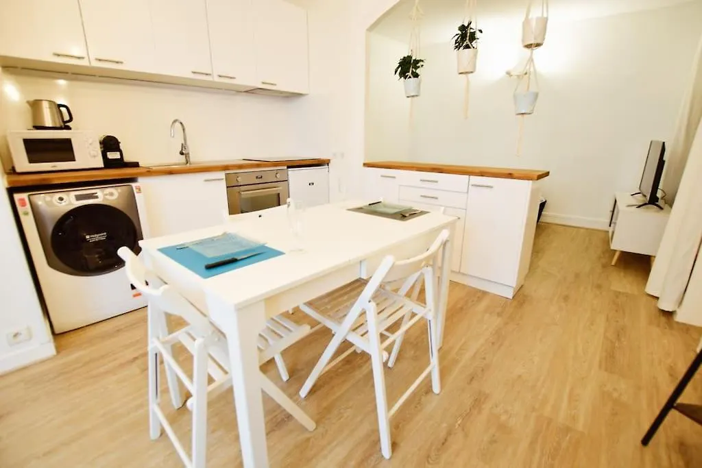 Apartment Cozy Studio@place Des Vosges Paris